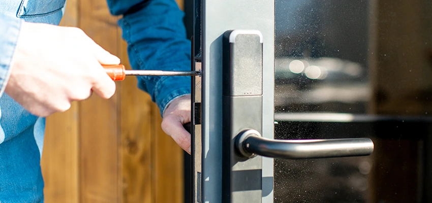 Aluminium Door Lock Replacement in Florin, California